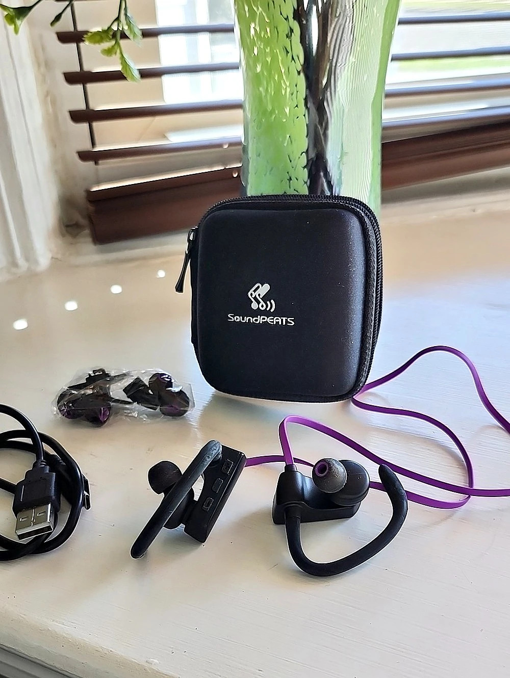 SoundPEATS Wireless Earbud Headphones Black & Purple